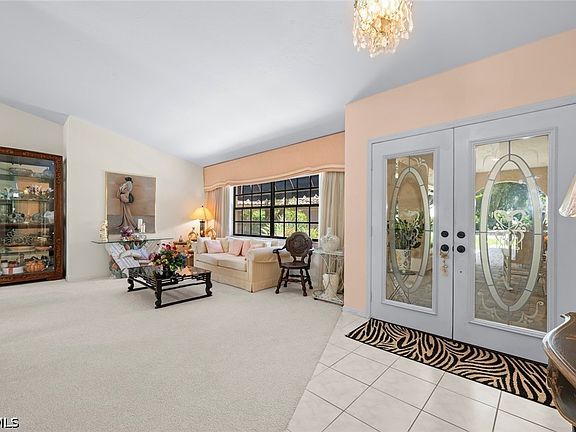 3rd image of 15649 Carberry Ct