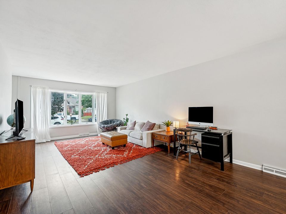 kotominton ☻ 7148 Northcote Ave, Hammond, IN 46324 | Zillow