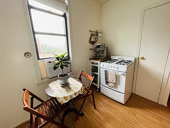 Rented by Avenue Sotheby's International Realty