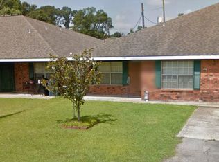 1189 S Post Oak Rd, Sulphur, LA 70663