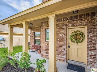 1565 Motherwell Dr, Seguin, TX 78155