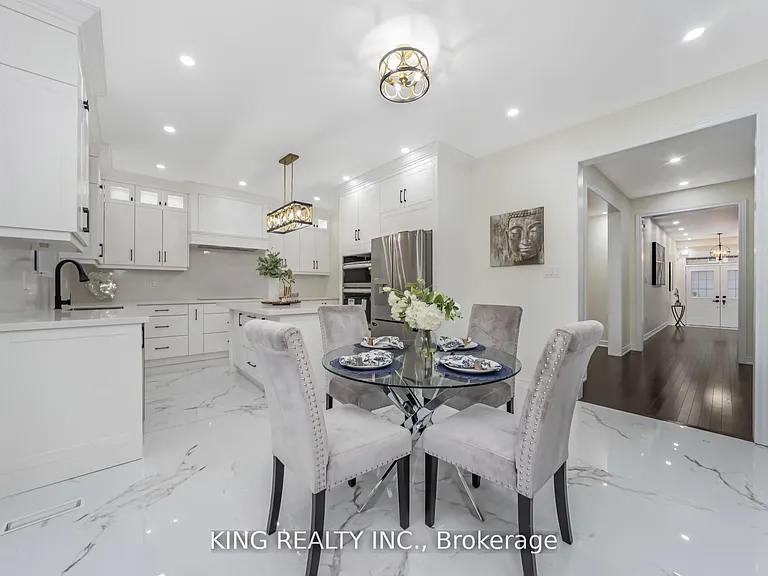52 Haverstock Cres — Photo 14