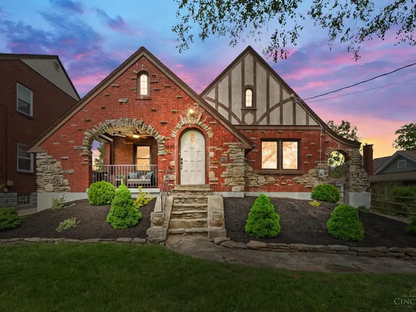 3630 Ravenwood Ave, Cincinnati, OH 45213
