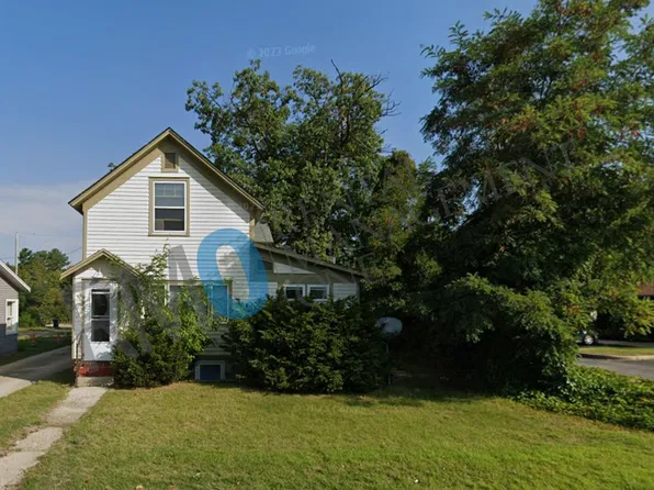 1055 E Front St #2, Traverse City, MI 49686