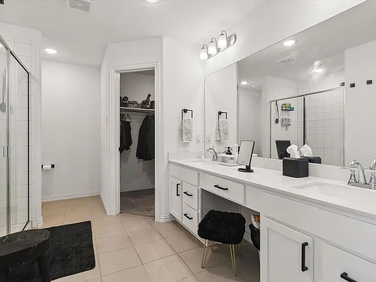 10032 Travis Dr — Photo 21