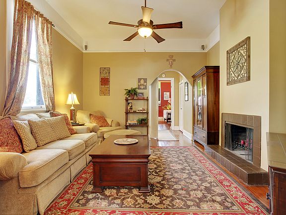 5th image of 4841 Bienville St.