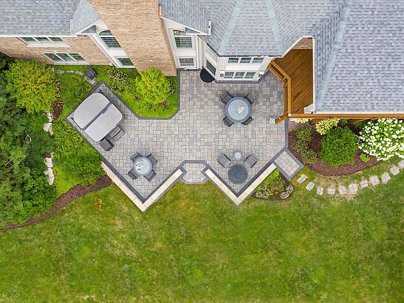 5th image of 5N131 Prairie Rose Dr