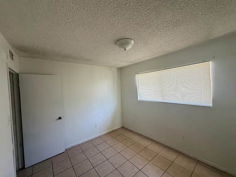 1213 Vista St #1213 — Photo 14