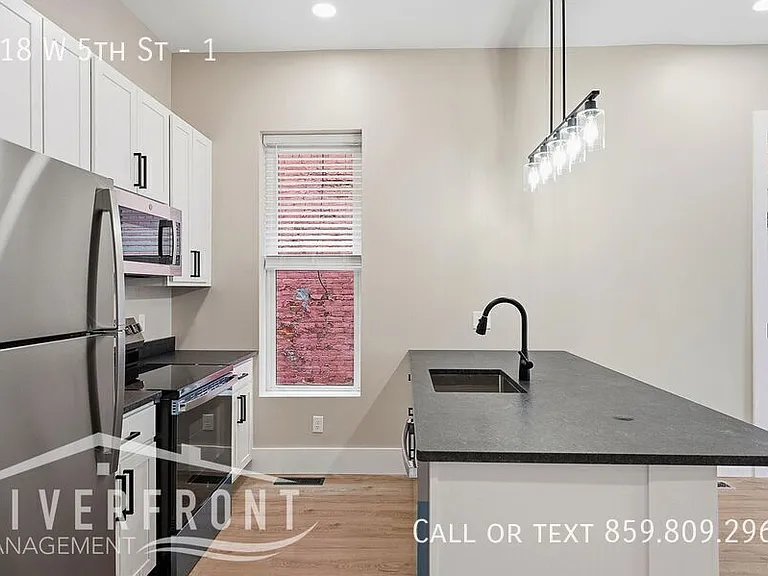 218 W 5th St #1 — Photo 8