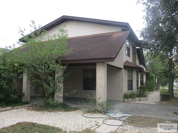 4th image of 804 N 1st St