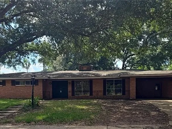 808 Welwyn Way, Alexandria, LA 71303