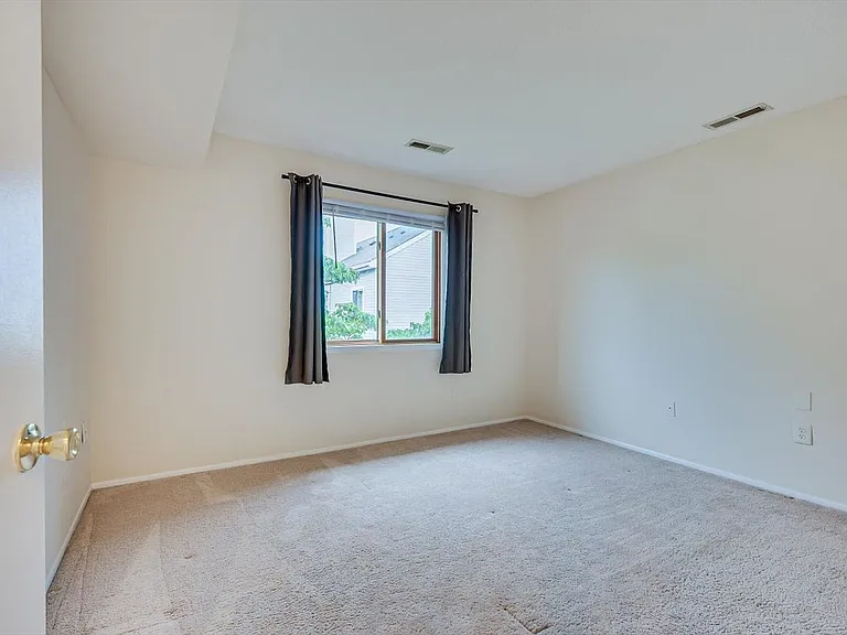 2310 Aspen Dr — Photo 14