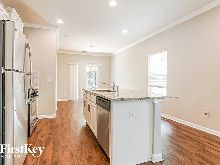 383 W Park Dr — Photo 7