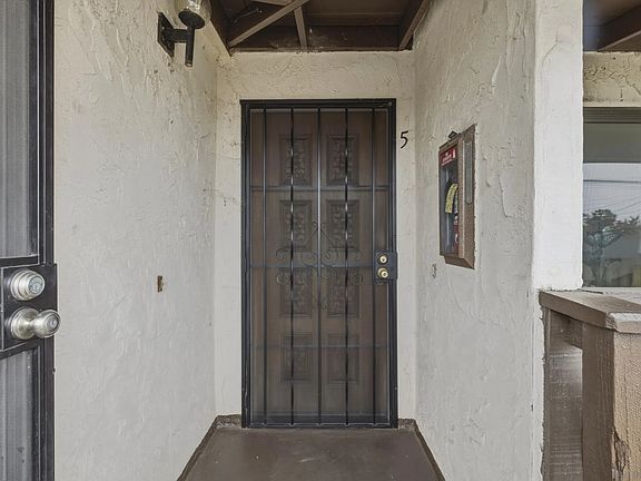 4th image of 4725 35th St APT 5