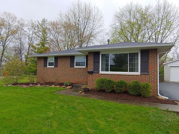4th image of 2825 Louise Pl