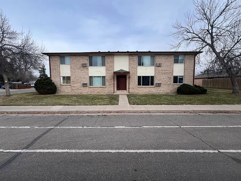 Lily1852 (KC-AM) — Photo 1