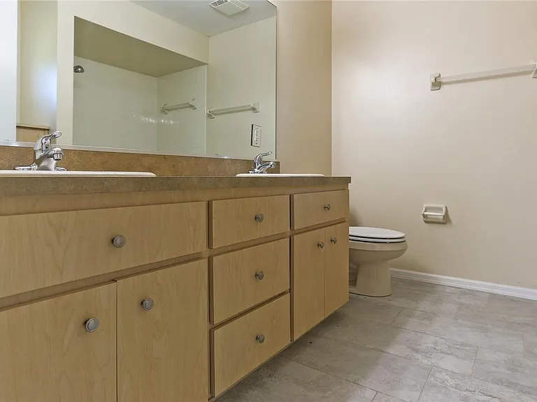 4691 SW 129th Pl — Photo 12