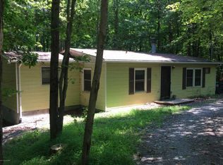 116 Ferris Rd, Hawley, PA 18428