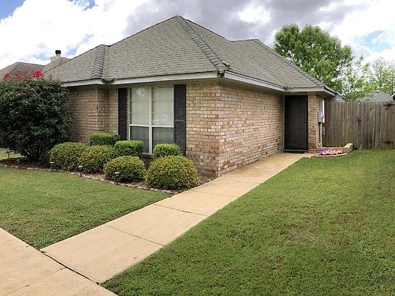 2nd image of 8444 Water Oak Ct