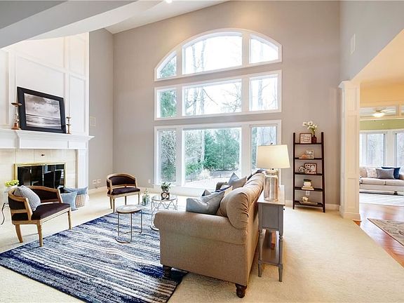 2nd image of 6549 Dorset Ln