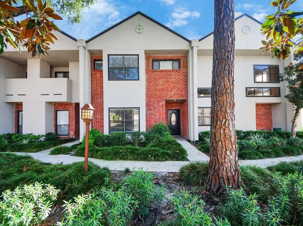 2468 Bering Dr, Houston, TX 77057