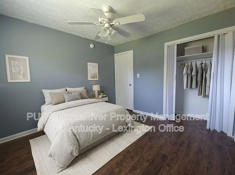 2 bed, 1.0 bath, 800 sqft, $995 — Photo 3