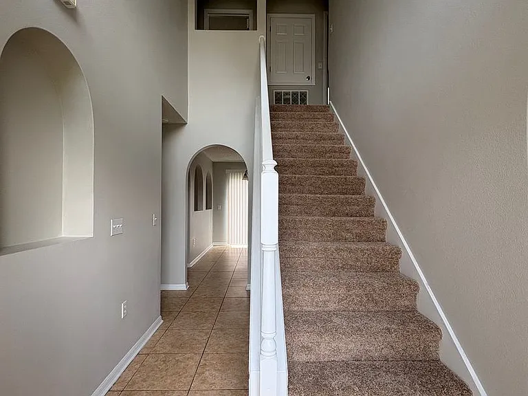 121 Carmel Bay Dr — Photo 6