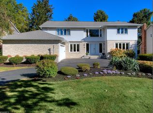 24911 Duffield Rd, Beachwood, OH 44122