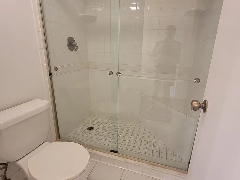100 E Kentucky Ave #103-D — Photo 23