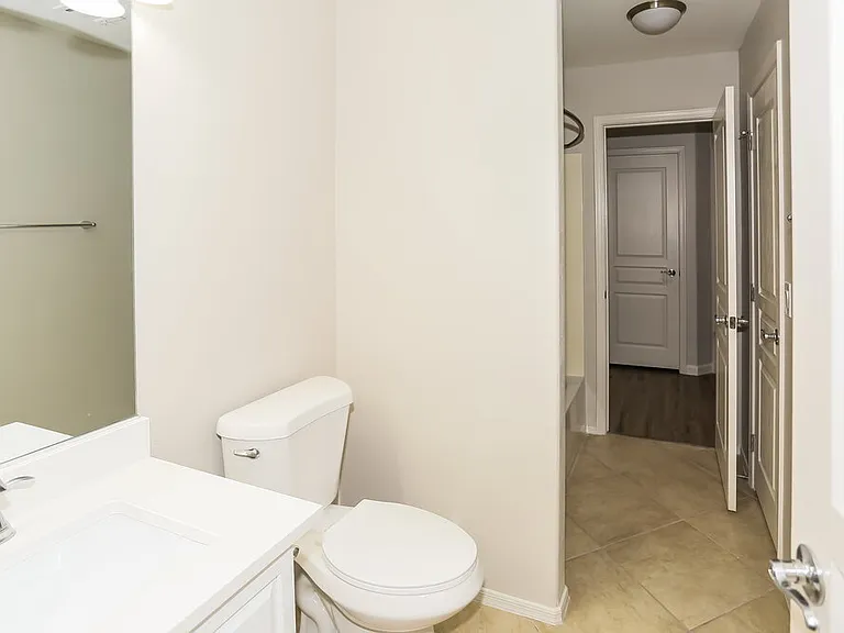 7223 W Winslow Ave — Photo 15