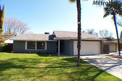 2nd image of 3530 Solano Ct