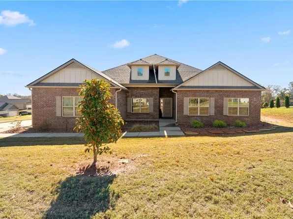 6065 Creekside View Ln, Clermont, GA 30527
