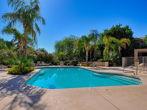 Heated Community Pool/Spa