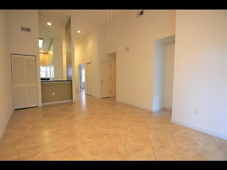 4244 Central Sarasota Pkwy #724 — Photo 1