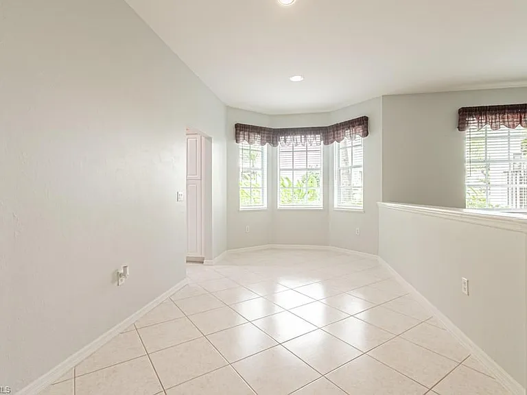 2215 Hawksridge Dr #802 — Photo 8