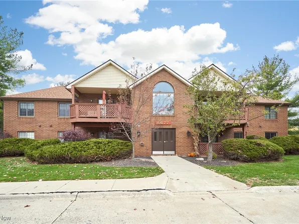 8677 Scenicview Dr, Broadview Heights, OH 44147