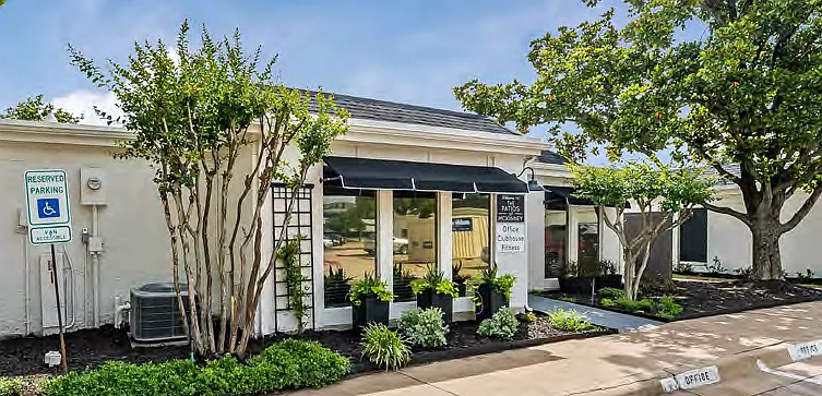 The Patios of McKinney — Photo 8