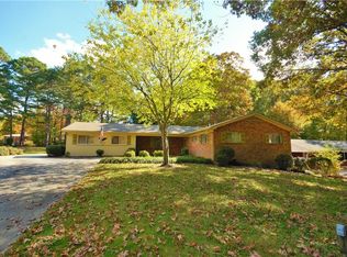 1916 Willow Rd, Asheboro, NC 27203