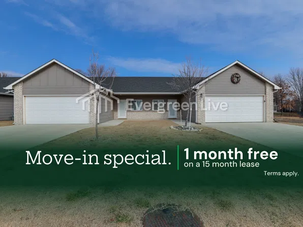 219 E Northern Ct, Mulvane, KS 67110