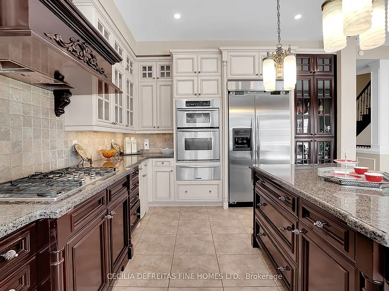 11 Beauvista Ct — Photo 23