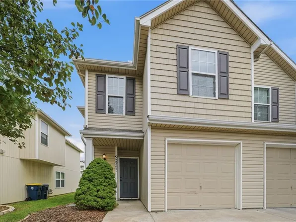 9335 N Main St, Kansas City, MO 64155