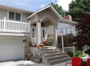 11907 Lawrence Dr, Caldwell, ID 83607