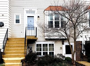 4114 Weeping Willow Ct #132G, Chantilly, VA 20151