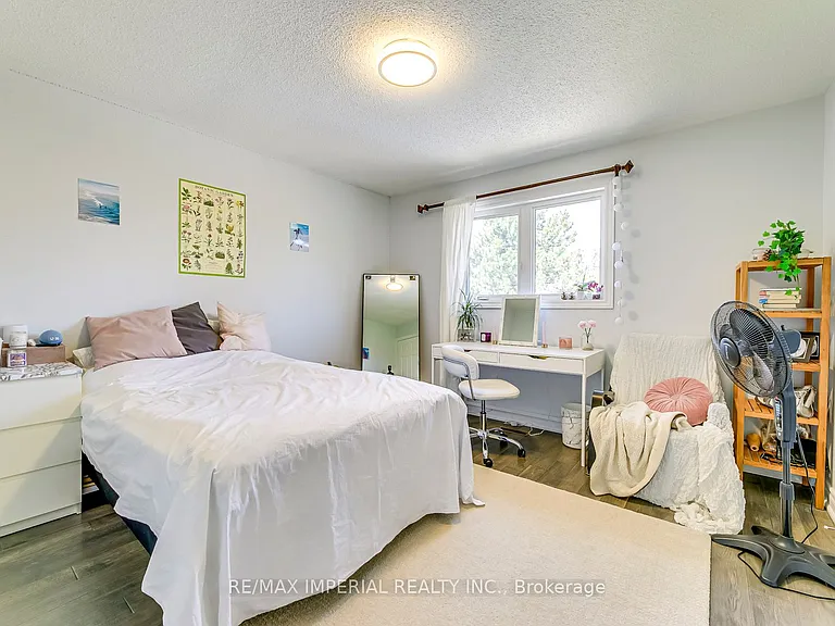 1511 Greenridge Cir — Photo 35