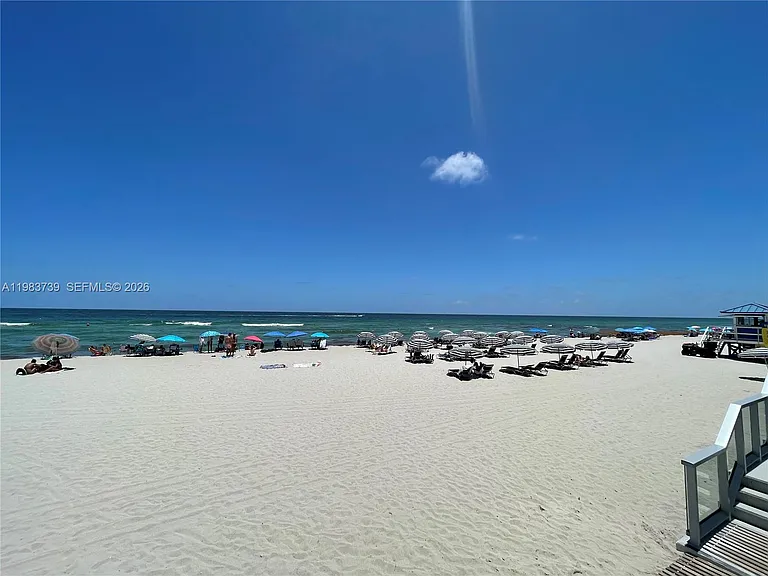 3725 S Ocean Dr #911 — Photo 11