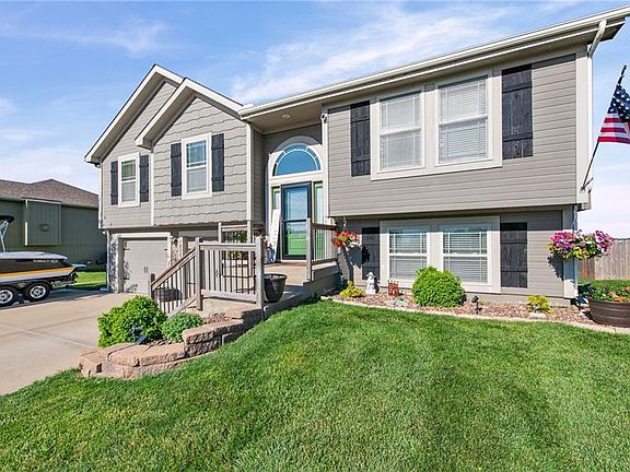 3rd image of 19204 Corbyn Ln