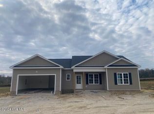 6074 Old Smithfield Rd, Bailey, NC 27807