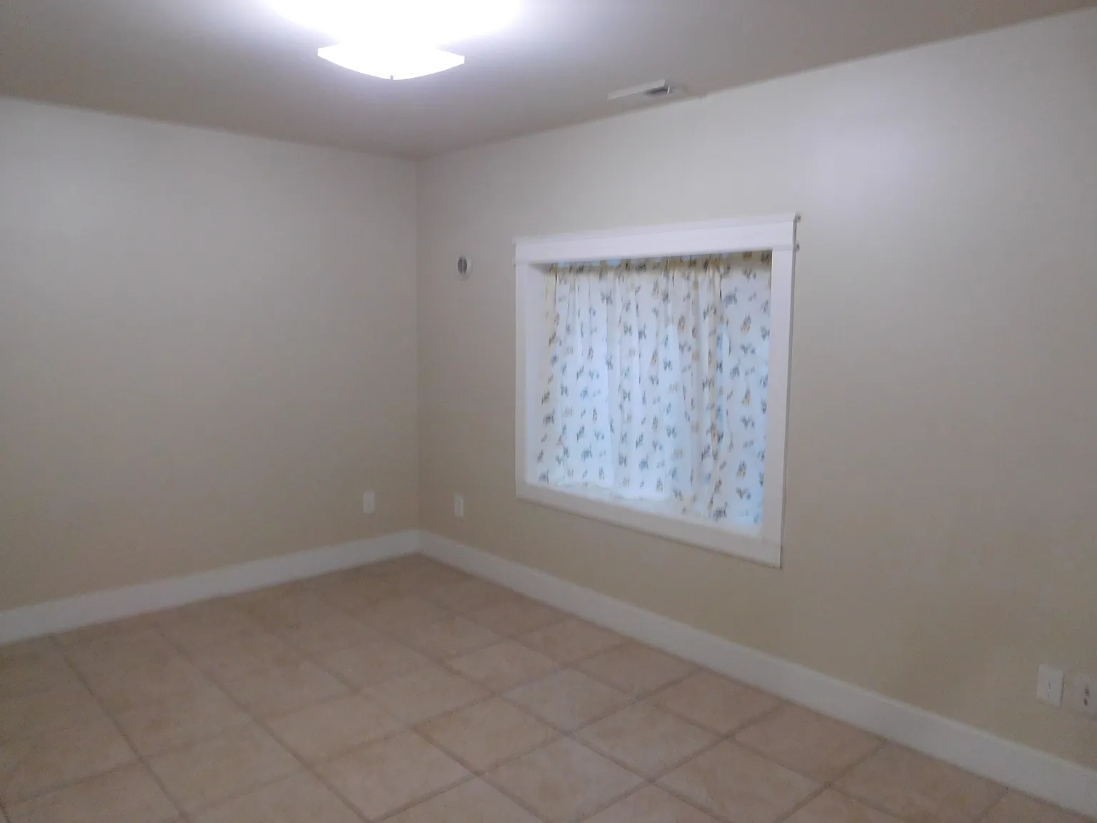 2 bed, 1020 sqft, $2,000 — Photo 4