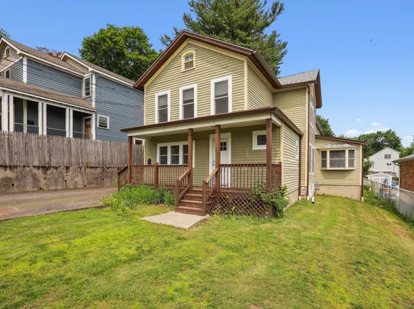 15 Seeley Street, Danbury, CT 06810