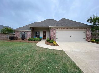 111 Trailbridge Way, Canton, MS 39046